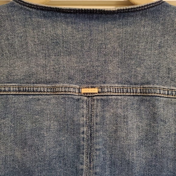 Denim jacket - Picture 5 of 8